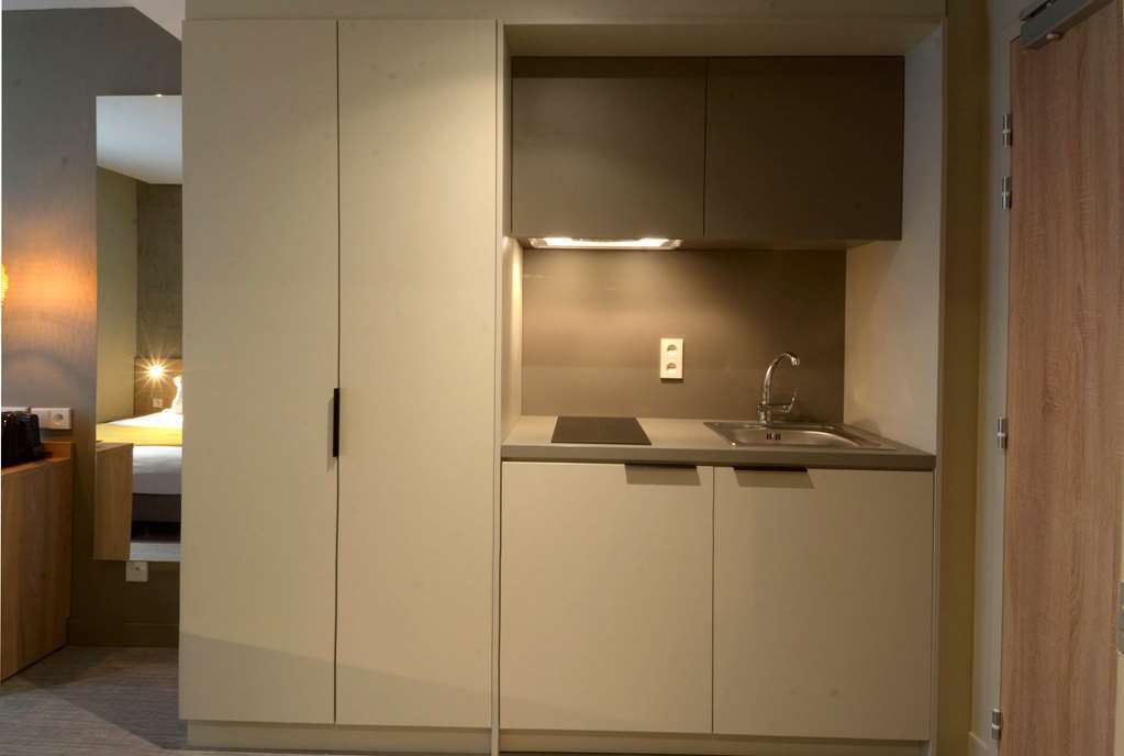 Aparthotel 37 Lodge Courbevoie Paris La Defense Pokoj fotografie